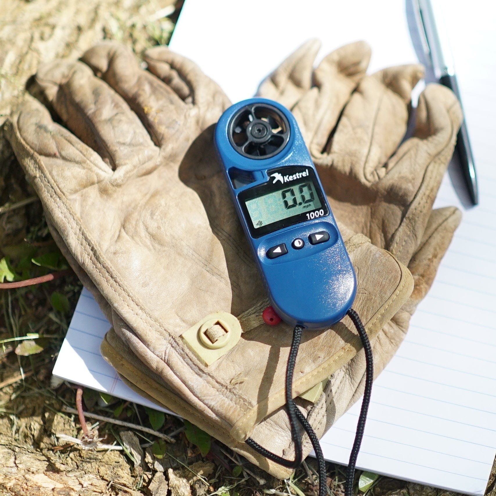 Kestrel 1000 Pocket Wind Speed Meter - ExtremeMeters.com